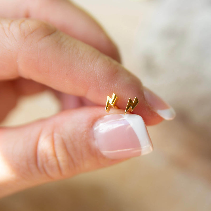 Gifting Earrings: Simple Ways to Pick the Perfect Pair