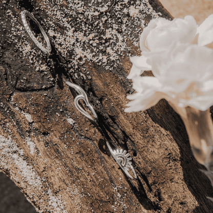 OLIVIA - Sterling Silver Wave Ring